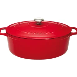 Le Chasseur cocotte ovale avec couvercle rouge 27 x 20 cm