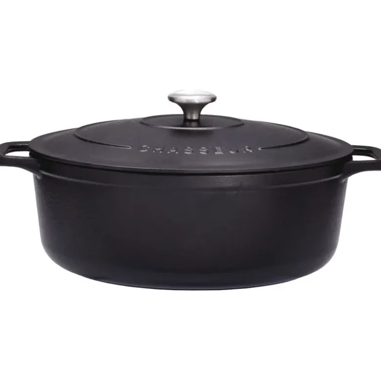 Le Chasseur cocotte ovale avec couvercle noire 25 x 19 cm