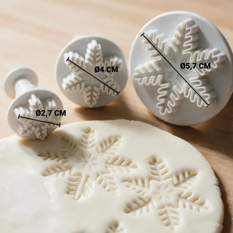 Lot de 3 découpoirs éjecteurs Flocon de neige