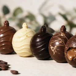 Moule chocolat en 3 parties Boules de Noël rayées